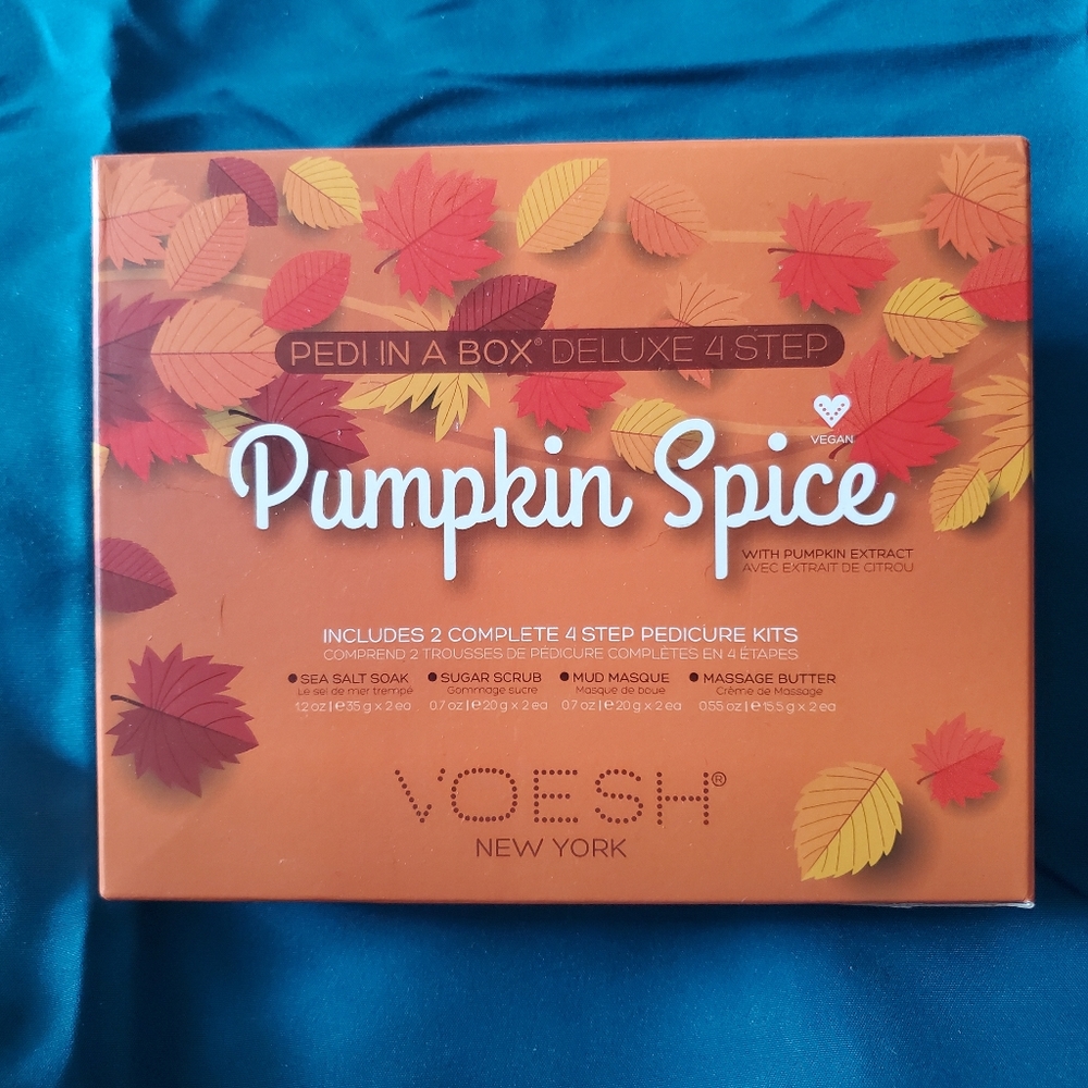 VOESH | Pedicure in a Box